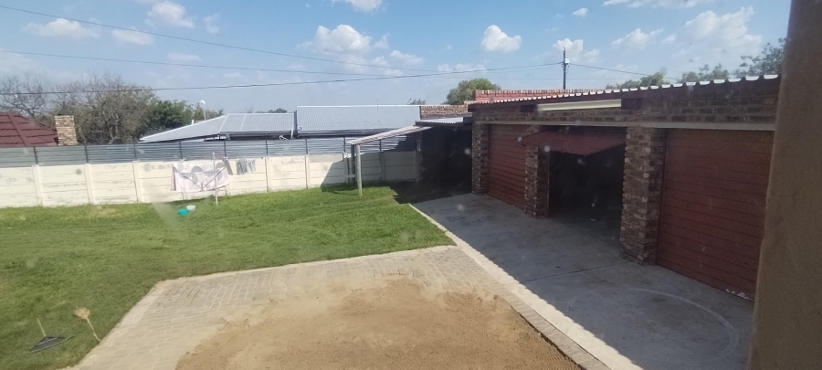 4 Bedroom Property for Sale in Morewag Free State